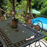 casa fiorita piscina
